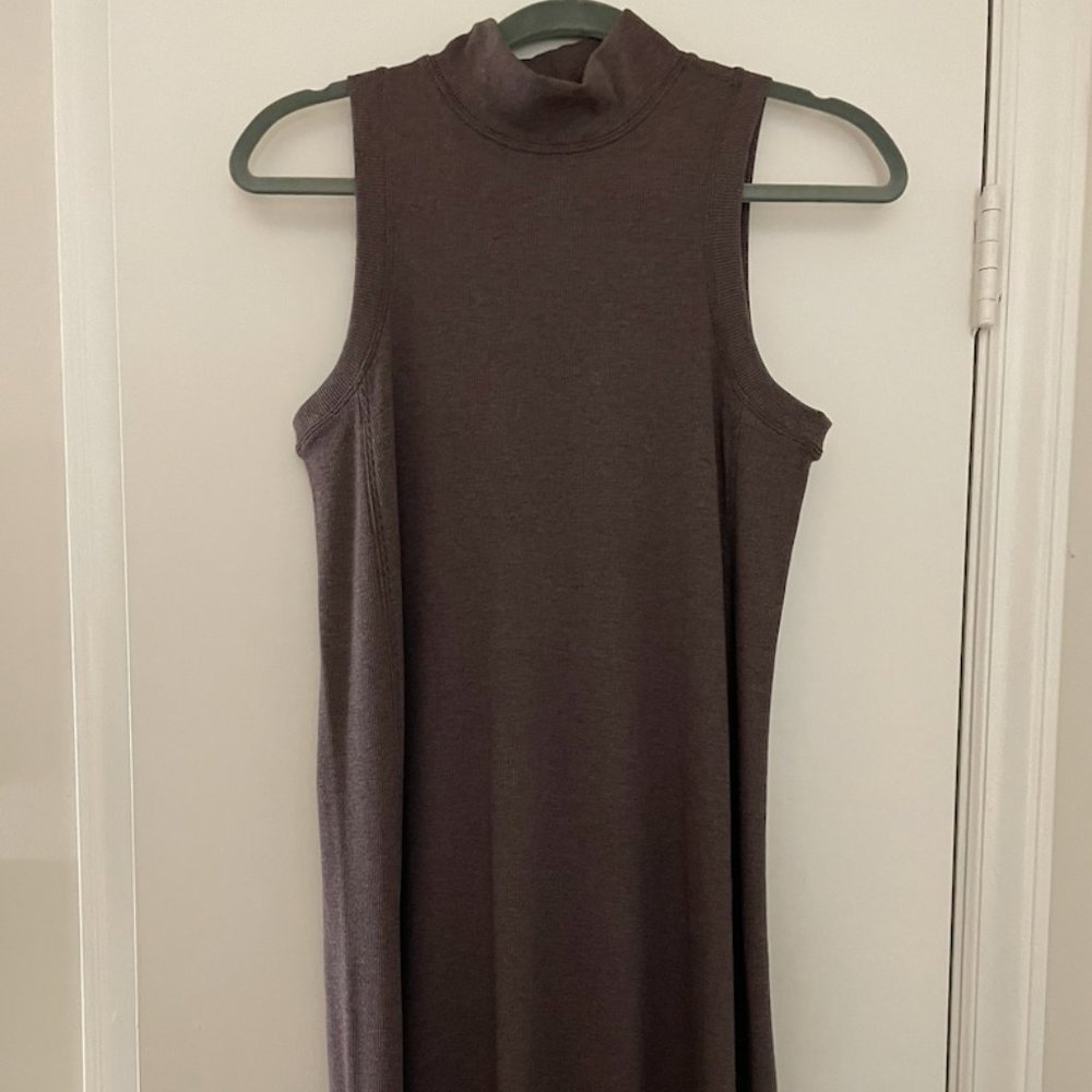 lululemon Gone for the Week Dress size 8